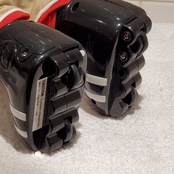 FISHER PRICE, Talk and Skate Mickey - Picture 7 of 11